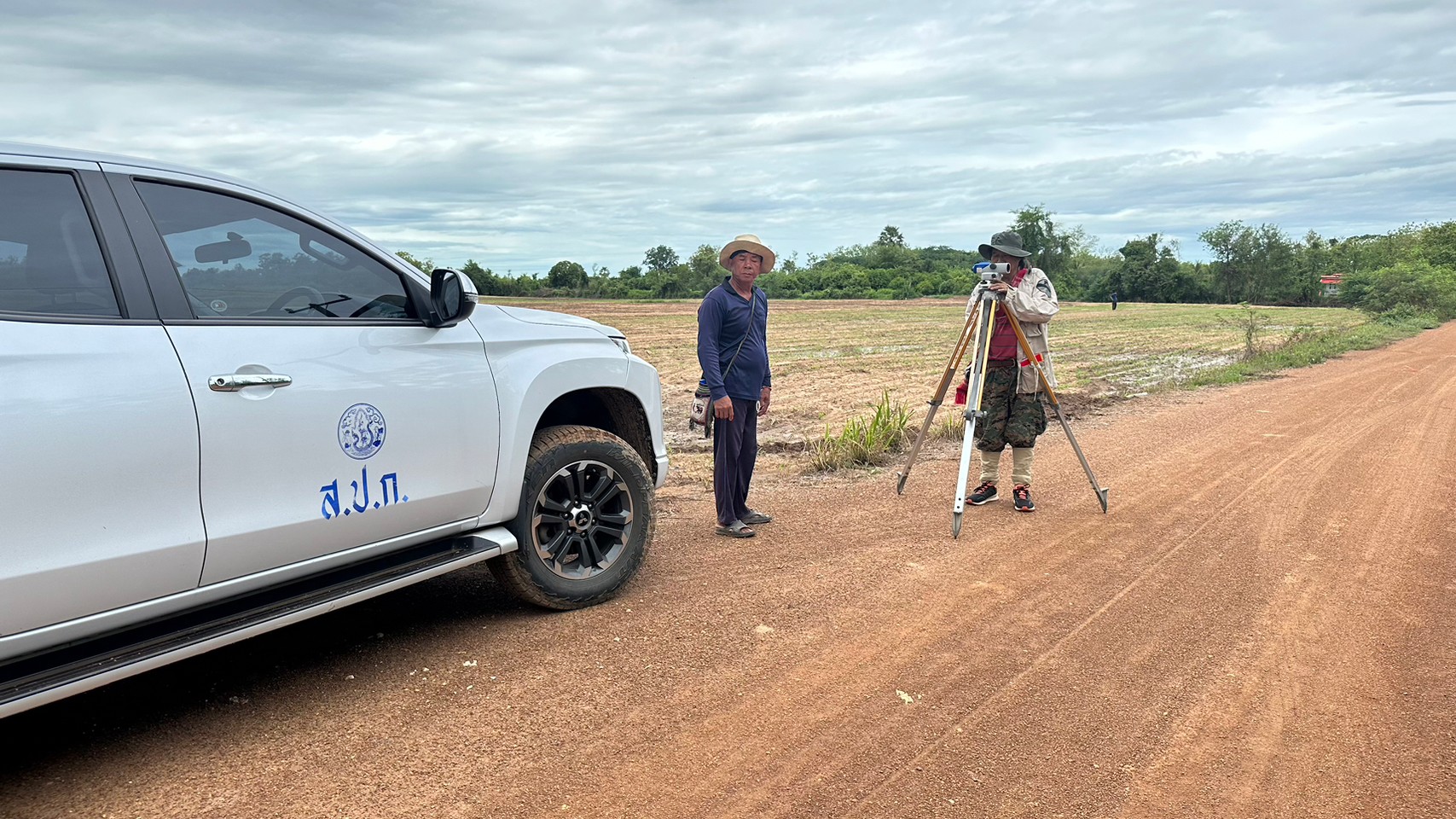 title - สำรวจความเหมาะสมงานพัฒนาโครงสร้างพื้นฐานทางคมนาคมในเขตปฏิรูปที่ดินจังหวัดสุโขทัย